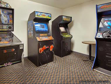 Motel Super 8 By Wyndham Hot Springs Exteriér fotografie